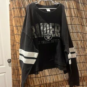NFL RAIDERS SHIRT 🤍🖤🤍